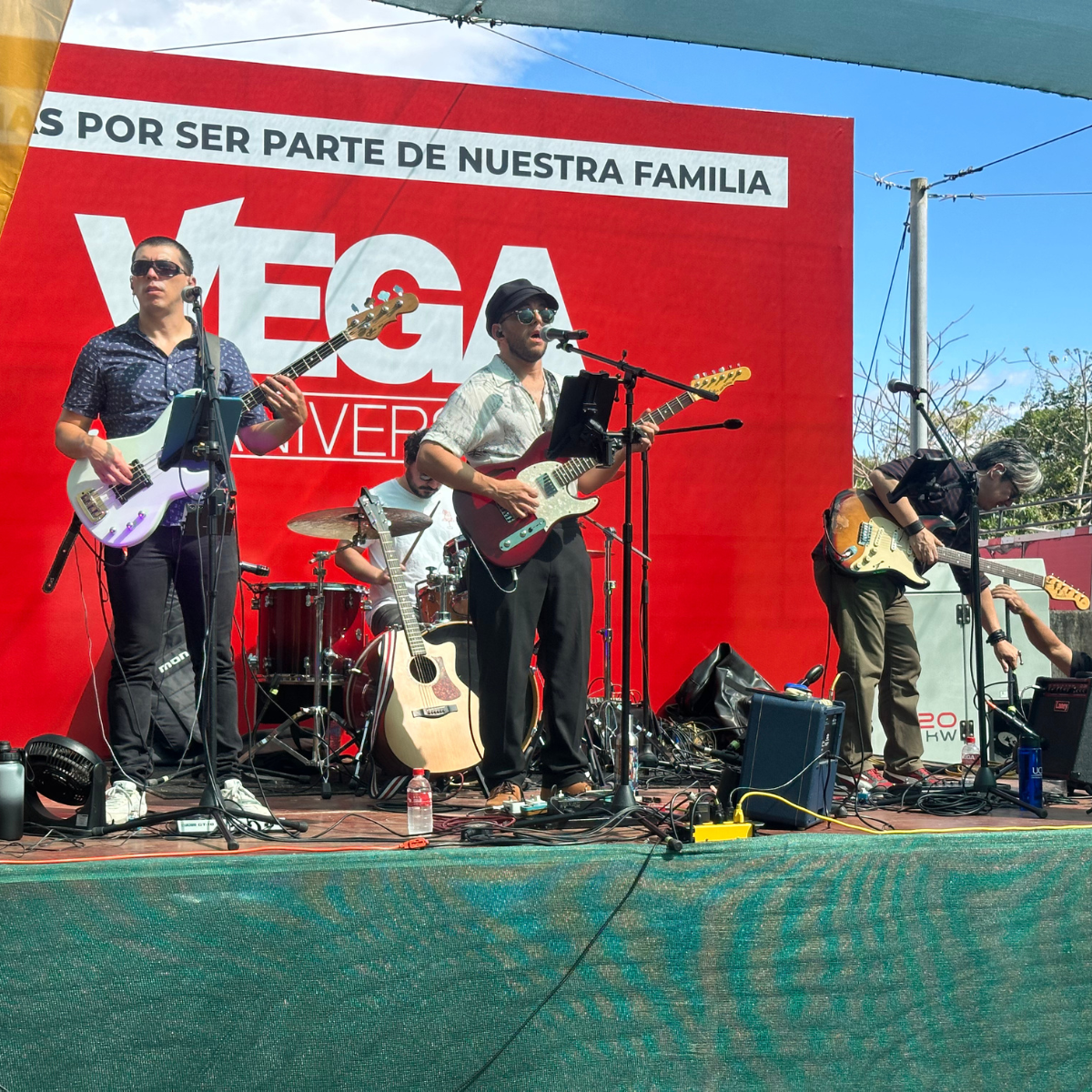 Vega Galeria 4