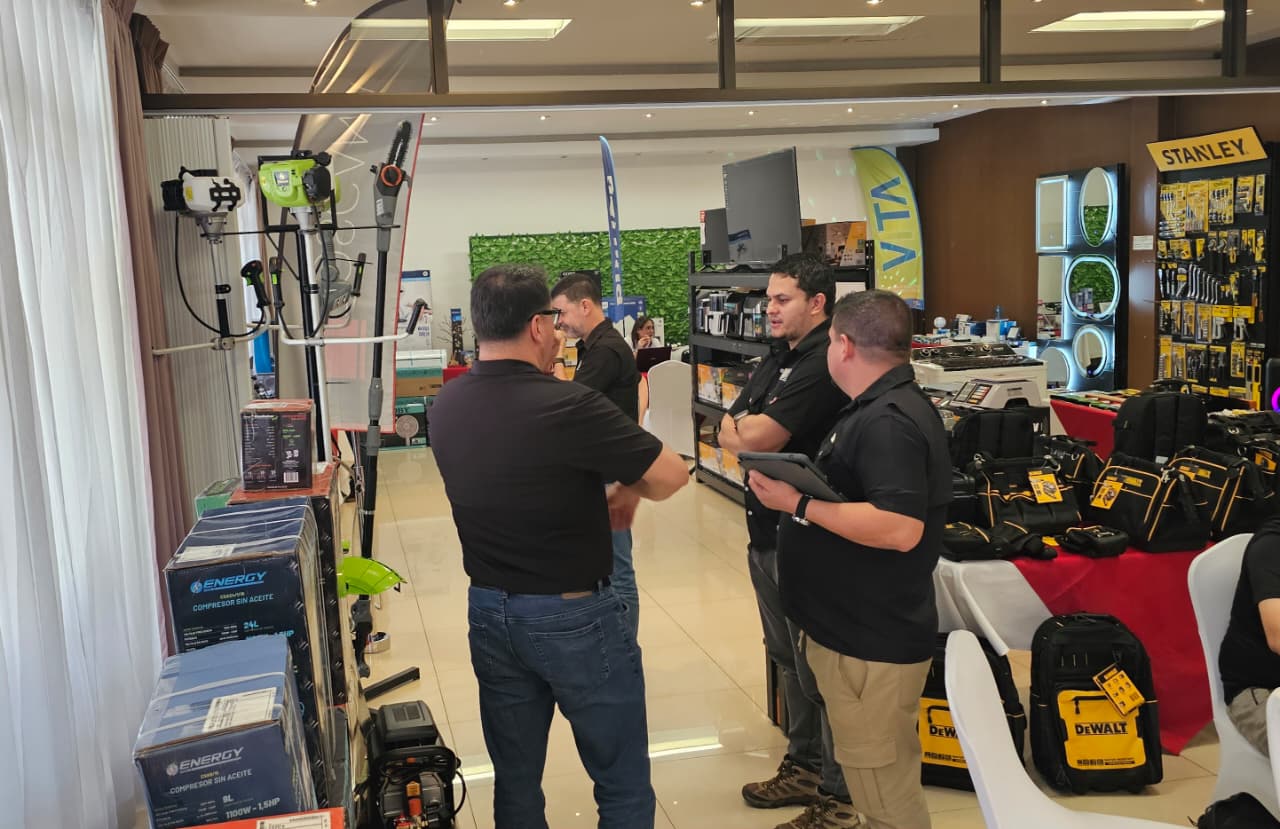 WhatsApp Image 2025-11-05 at 10.04.01 AM (2)