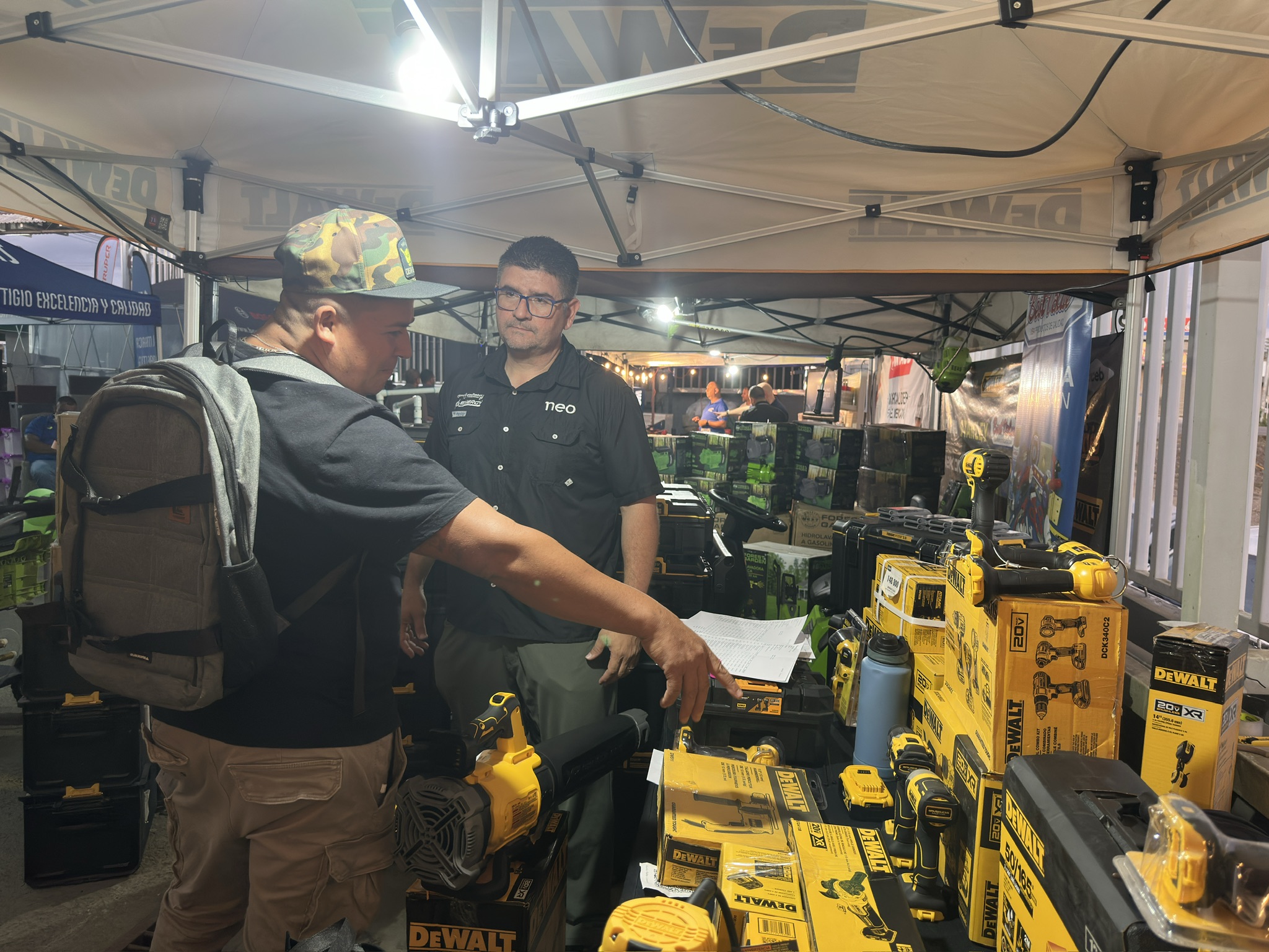 39DE7F40-F66A-4CF4-901E-09CC241E97CE_1_102_o