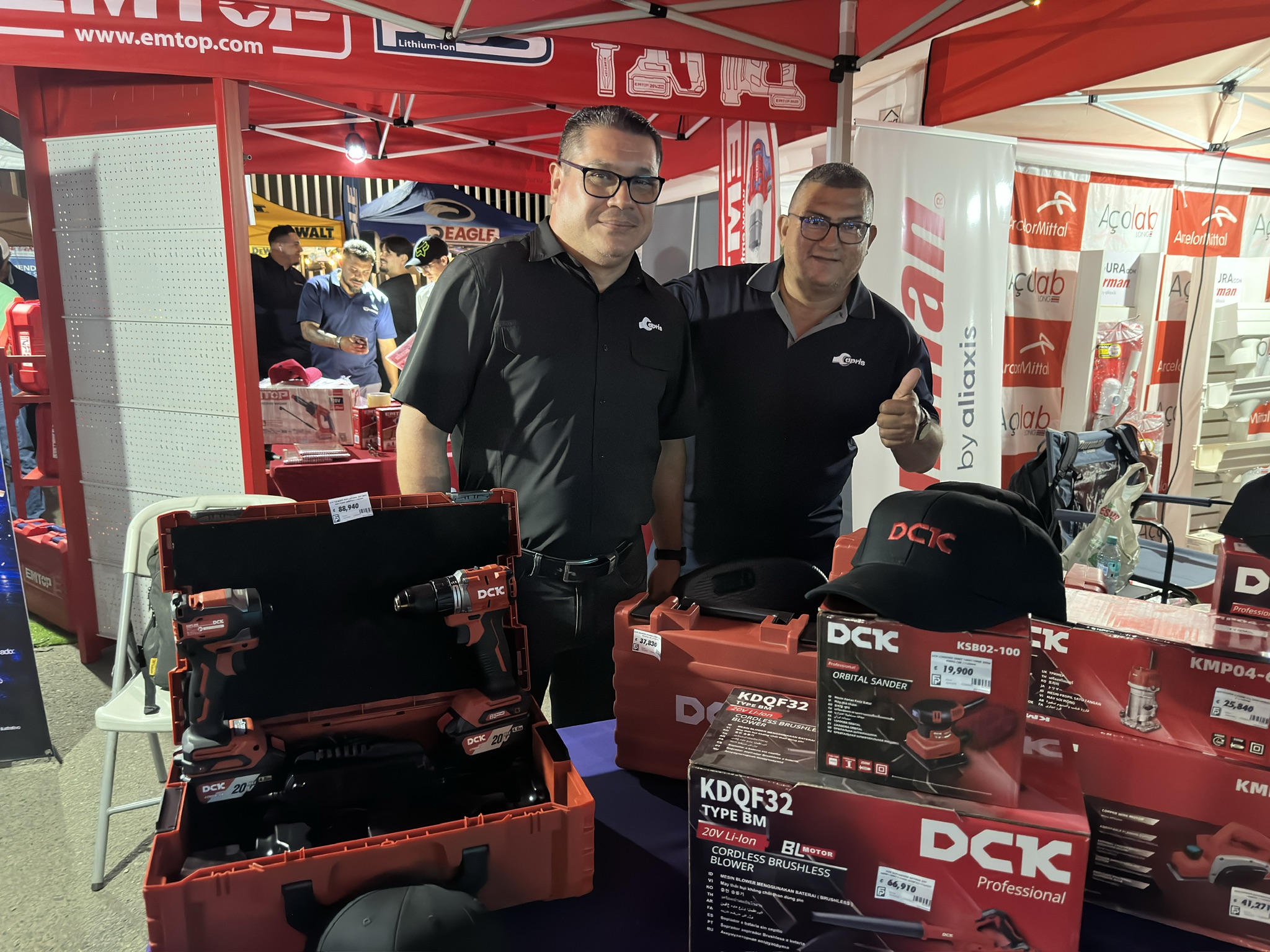 DD37FE5B-BCCA-41E6-913A-13C9832AF1E5_1_102_o